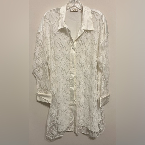 Victoria's Secret Other - Victoria’s Secret Women’s Cream Sheer Lace Satin-Feel Lingerie; Size  M/L